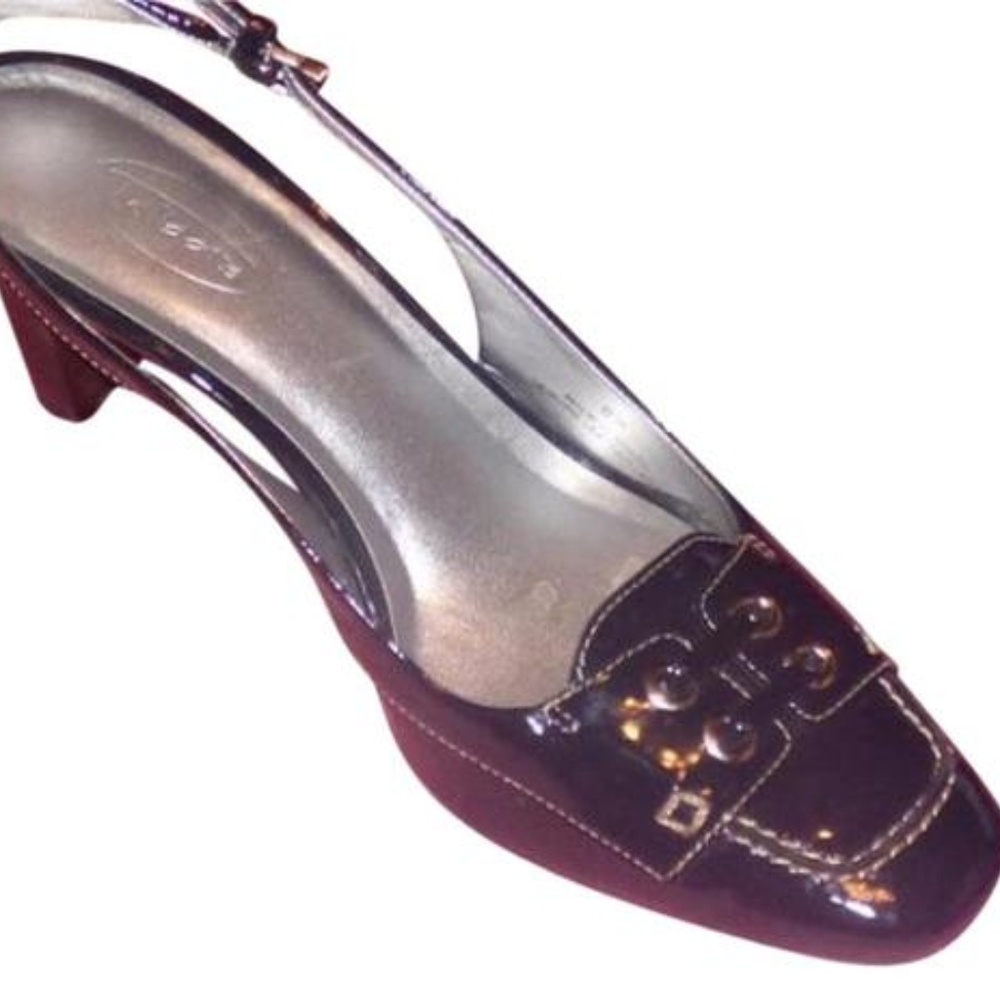 Talbots Navy Patent Leather Vintage Pumps